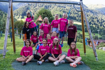 00Gruppen 02 Sonntag Unihockey Camp Disentis 2016