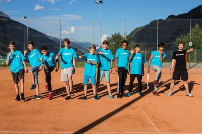00Gruppen 16 Sonntag Unihockey Camp Disentis 2016