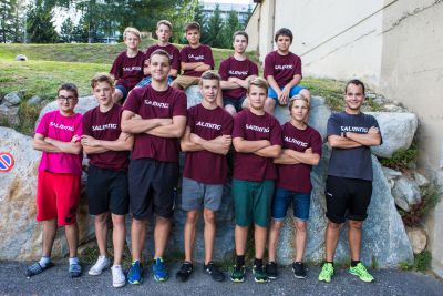 00Gruppen 17 Sonntag Unihockey Camp Disentis 2016