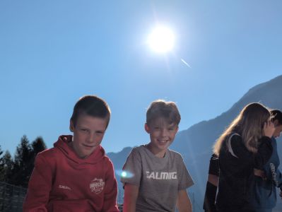 06 fr 20250808 082226.