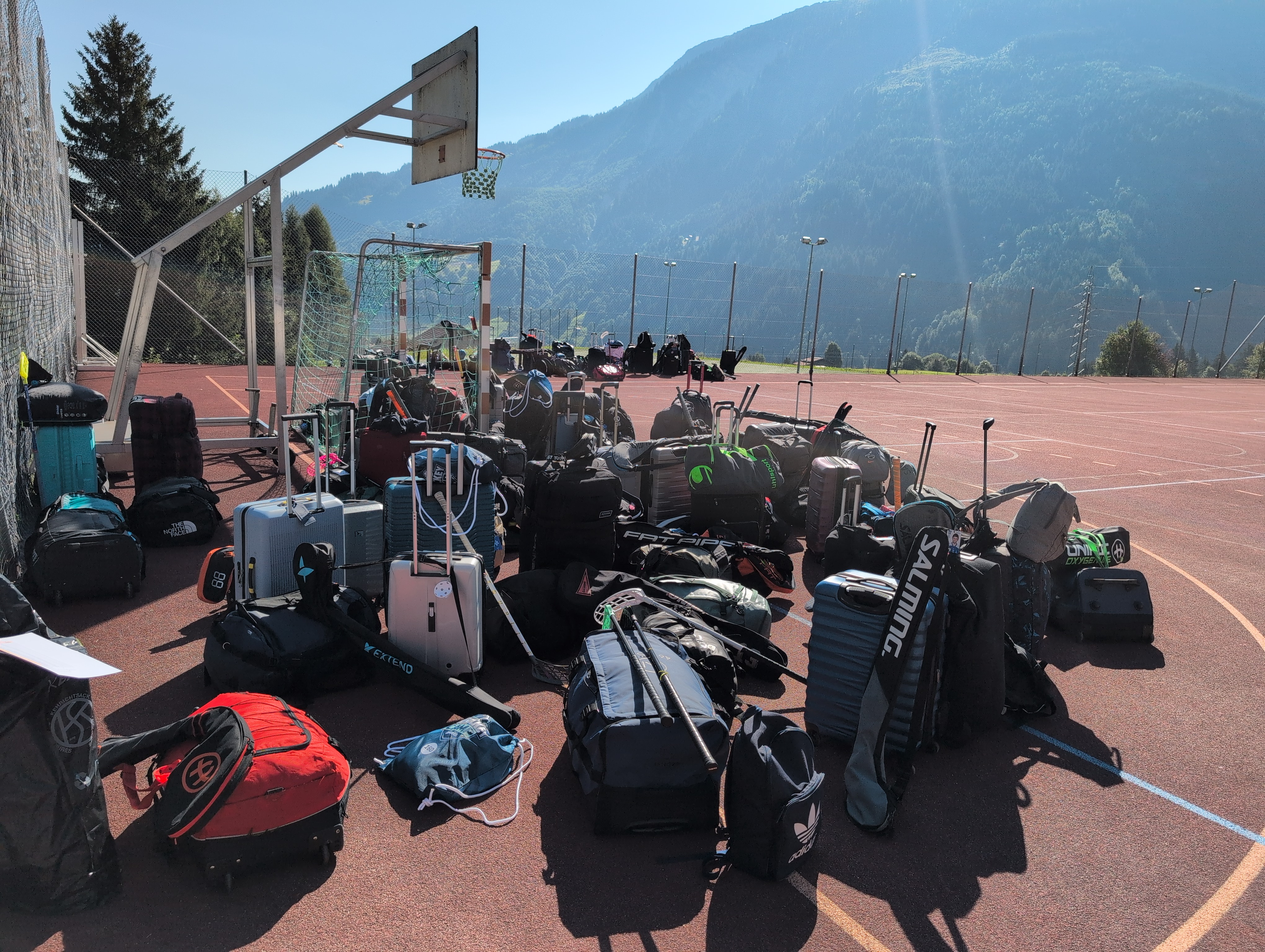 202508092025100357610